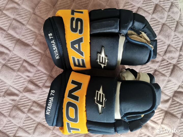 Краги хоккейные перчатки