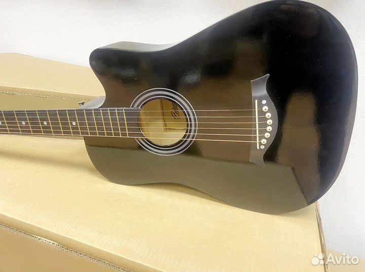 Гитара акустическая