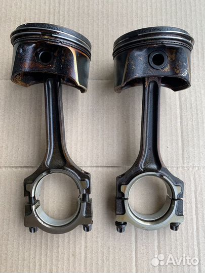 Поршень с шатуном Ford Focus 2 1.6