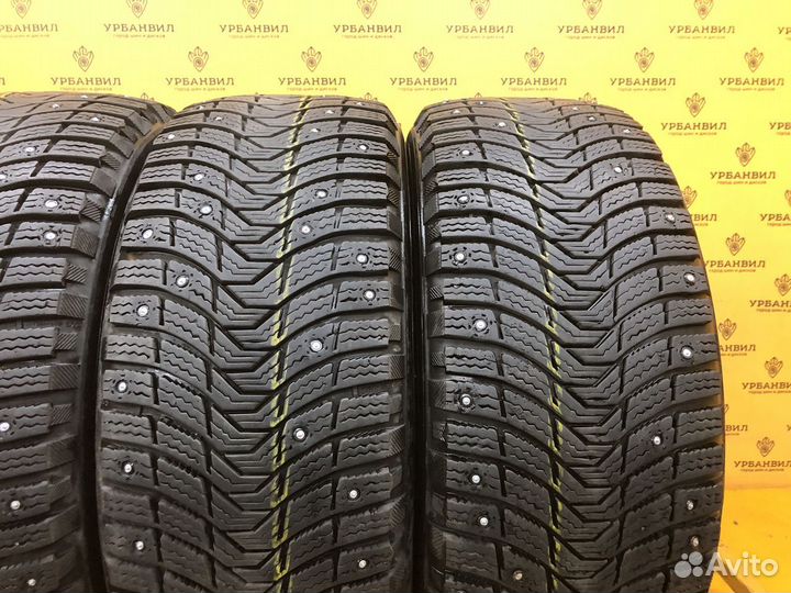 Michelin X-Ice North 3 215/55 R16 98T