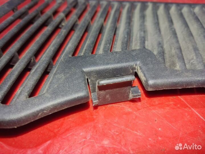 Крышка фонаря задняя правая Opel Astra G хетчбек