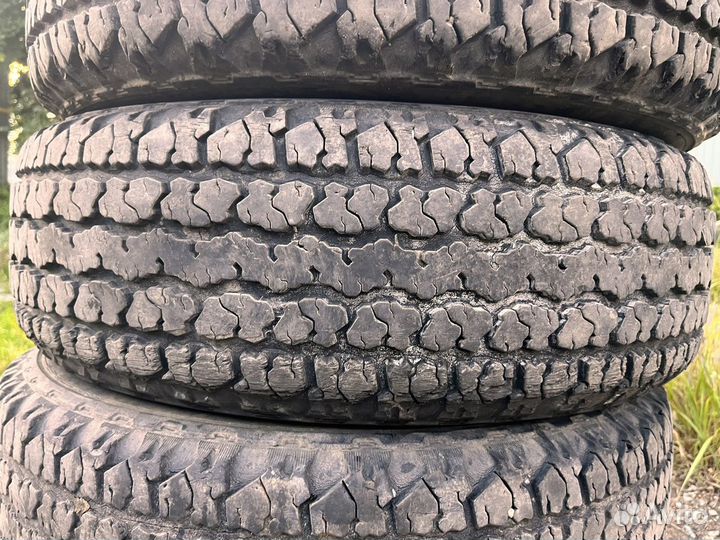 Medved Я-555 235/75 R15 105S