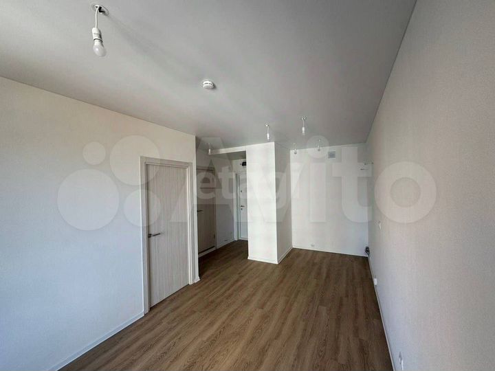 2-к. квартира, 31,6 м², 8/18 эт.