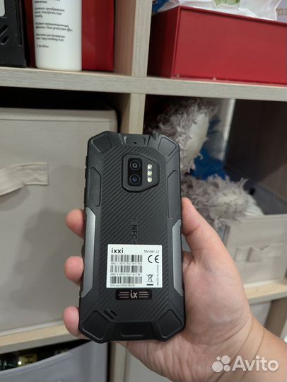 OUKITEL IXXI J2, 4/64 ГБ