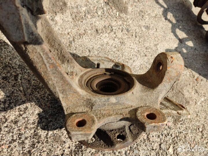 Стойка передняя правая Opel Astra F хетчбек 1.4I