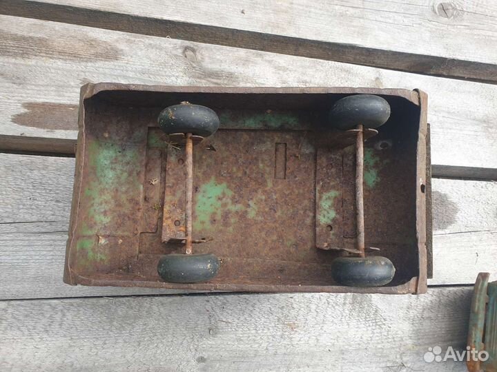 Трактор игрушка жесть СССР
