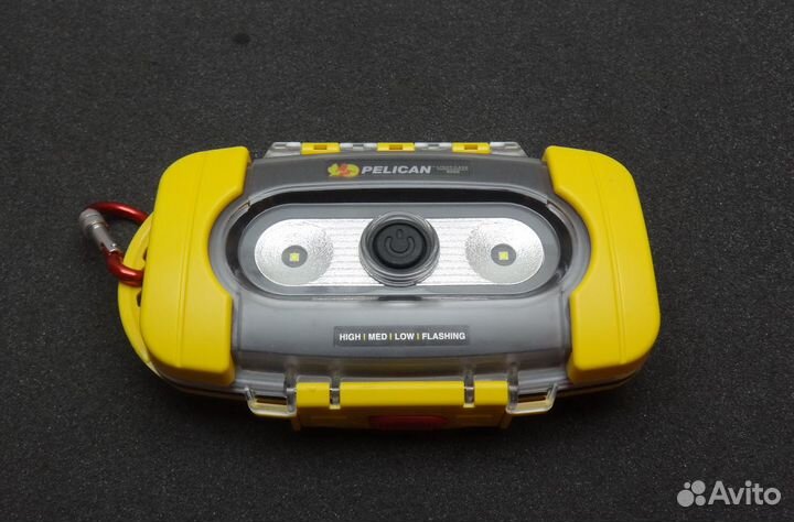 Кейс со встроенным фонарем Pelican Light-Case 9000