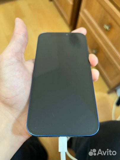 iPhone 12, 64 ГБ