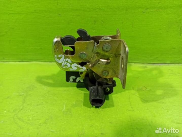 Замок багажника Jeep Grand Cherokee WJ 2003