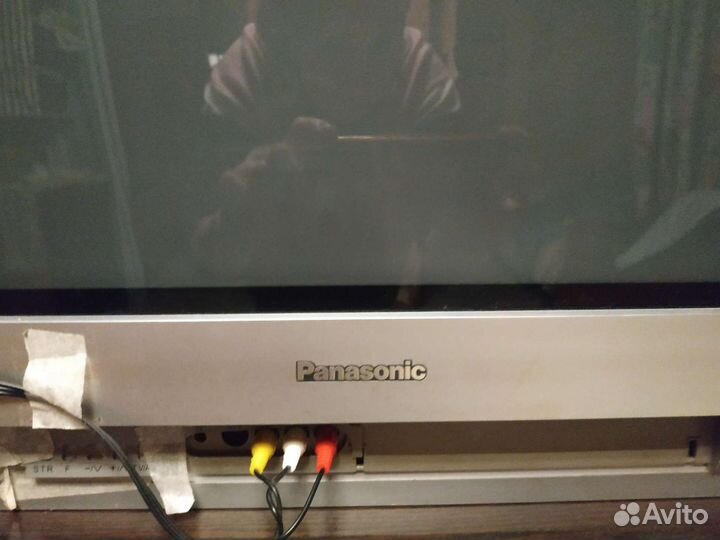Телевизор panasonic