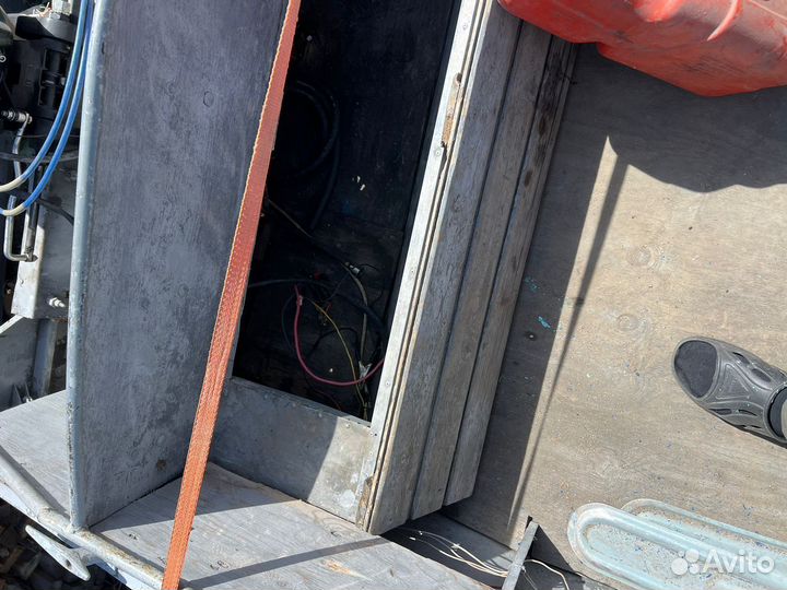 Лодка моторная в с. Оймур Республика Бурятия