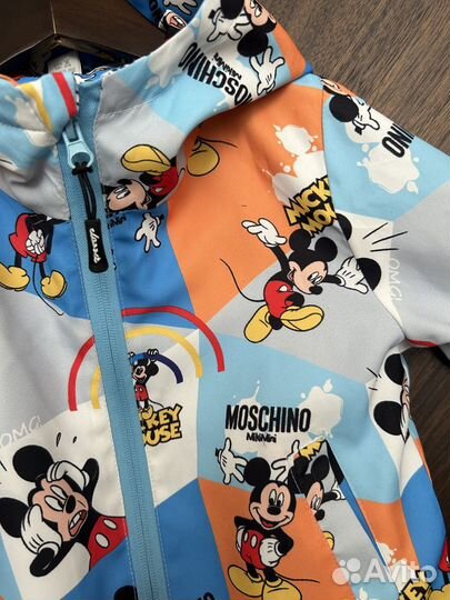 Ветровка Moschino детская