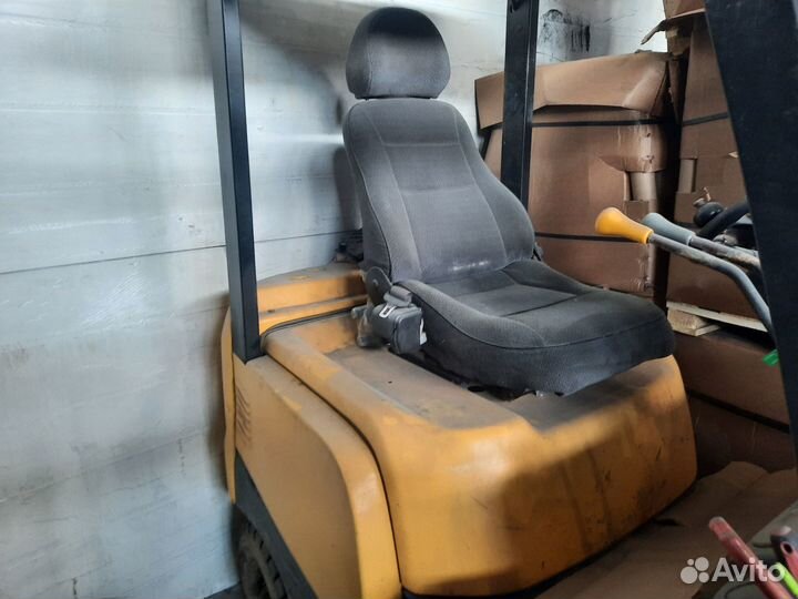 Вилочный погрузчик TCM FD15T13, 2011