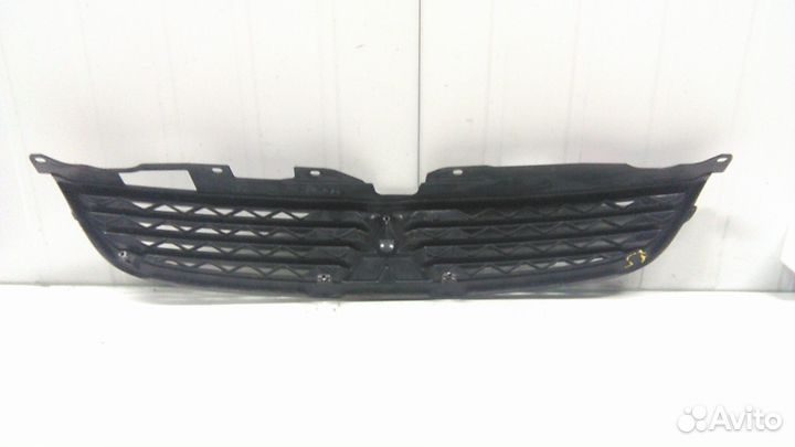 Решетка радиатора mitsubishi colt Z22A 4A90 7450A380 контрактная