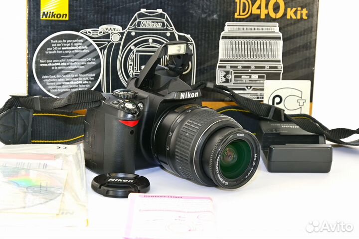 Nikon D90 12.3MP зеркалка Kit Nikon AF-S 18-55