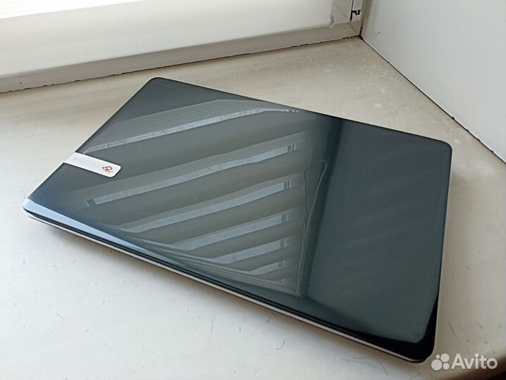 Ноутбук игровой i5/12Gb/SSD