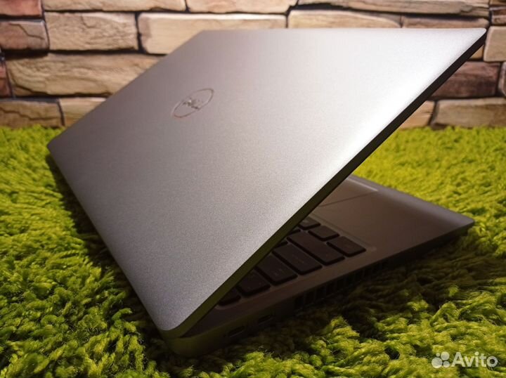 Новый 4К Мега Dell Core i7-1165G7 16Gb батарея 10ч