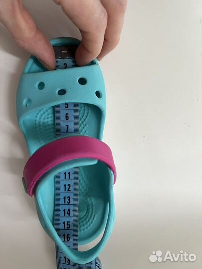 Сандали для девочки Crocs c9