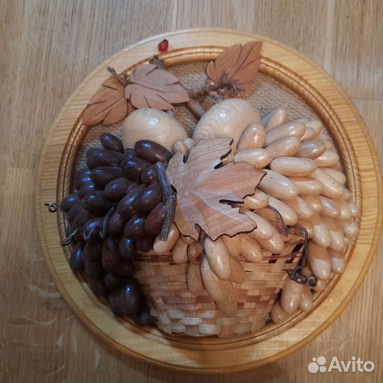 Картина панно из дерева