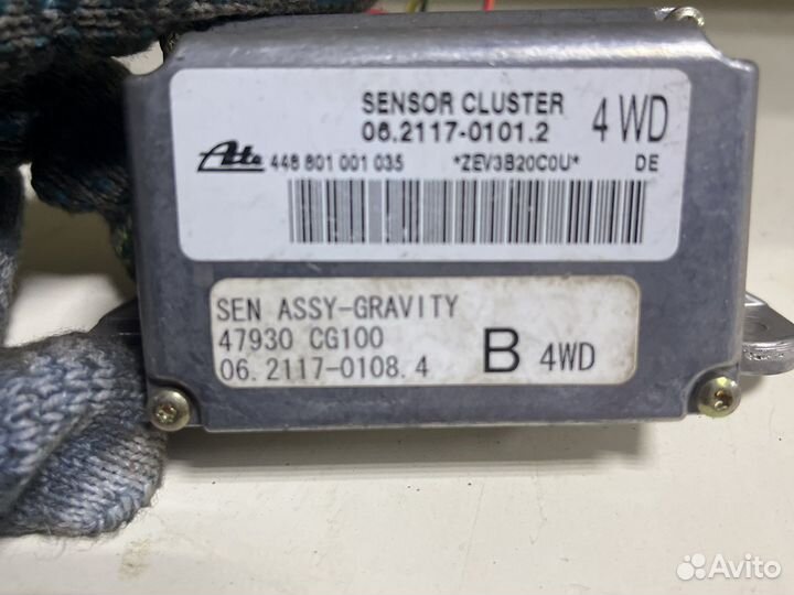 Датчик ускорения Infinity FX 45/35 03-07г