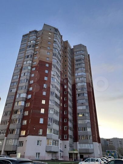 2-к. квартира, 52,6 м², 12/18 эт.