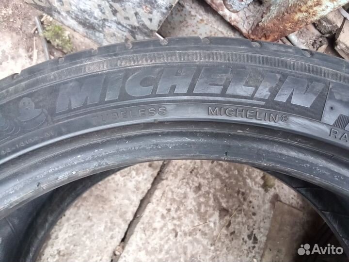 Michelin Pilot Sport 3 245/40 R18 97Y