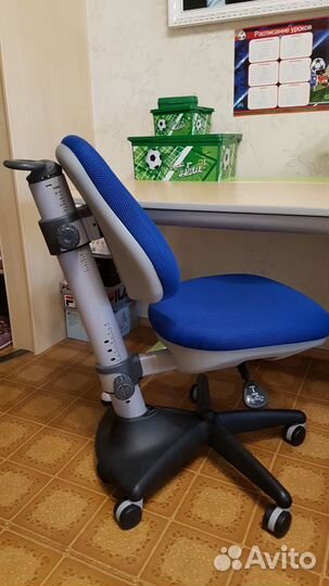 Расстущая парта и стул трансформер