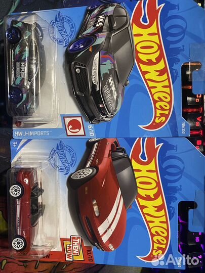 Hot wheels машинки