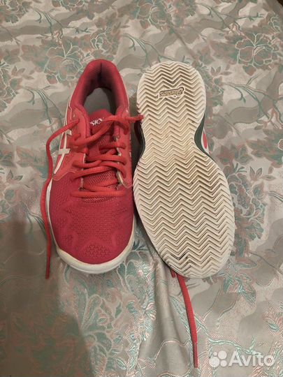 Теннисные кроссовки asics