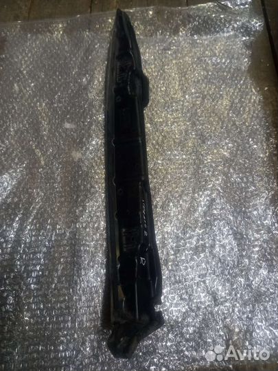 Kia cerato 2 пыльник правого крыла