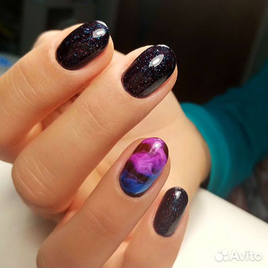 Маникюр и педикюр