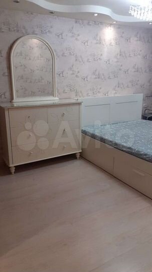 2-к. квартира, 50 м², 1/9 эт.