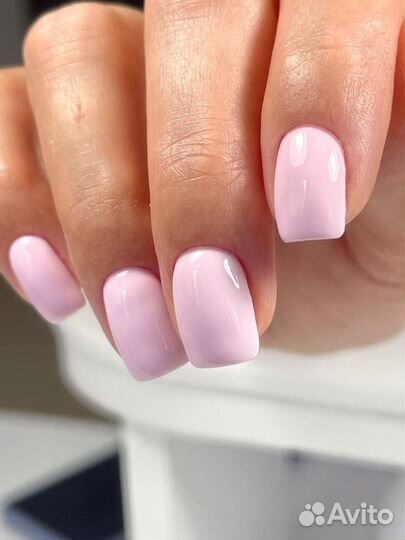 Маникюр с покрытием гель лаком