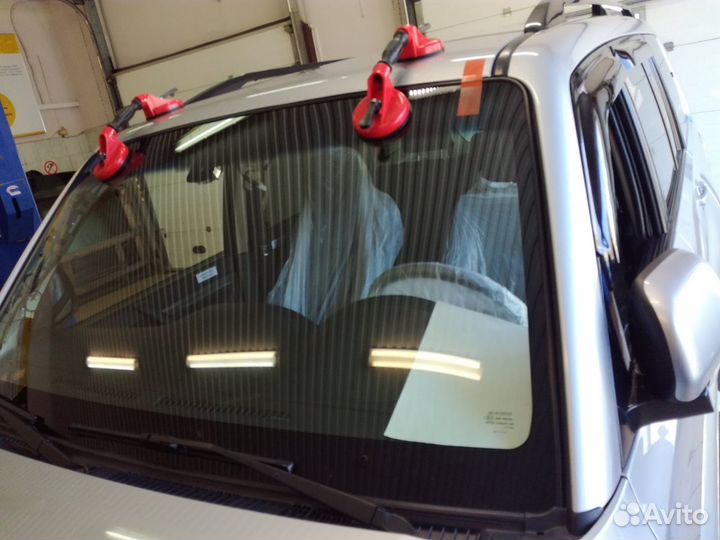 Лобовые стекла для mitsubishi pajero автостекло