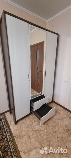 Шкаф для одежды бу