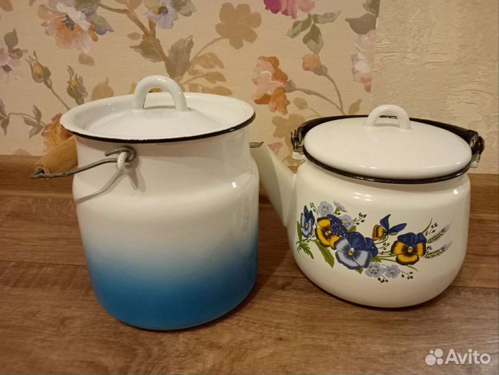 Кастрюля эмалированная новая