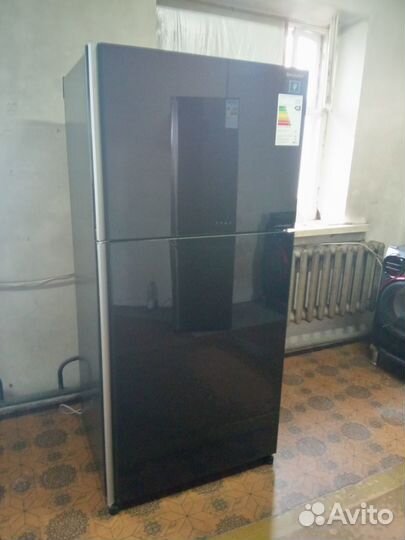 Холодильник новый Sharp SJ-XG60PG