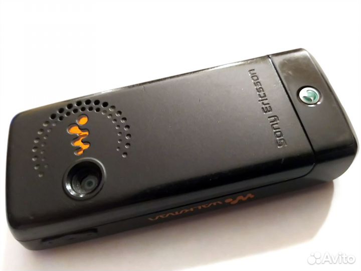 Sony Ericsson W200i рабочий телефон