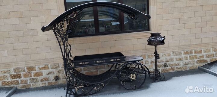 Мангал в виде саней