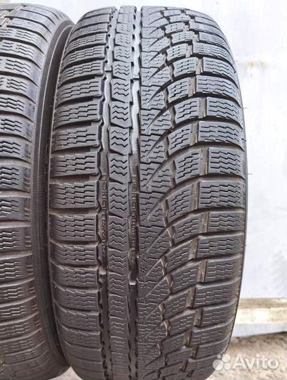 Nokian Tyres WR A4 225/55 R17