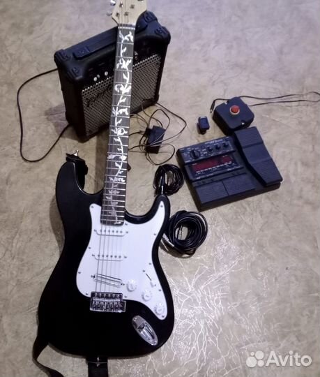 Электрогитара с комбиком и процом