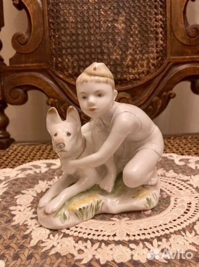 Статуэтка Юный пограничник лфз люкс