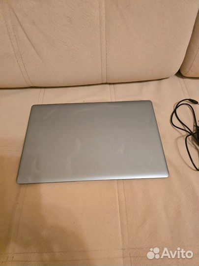 Продаю ноутбук