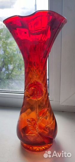 Ваза цветное стекло