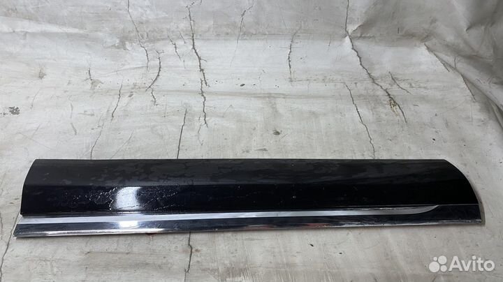 Молдинг двери volkswagen touareg 2 передний левый