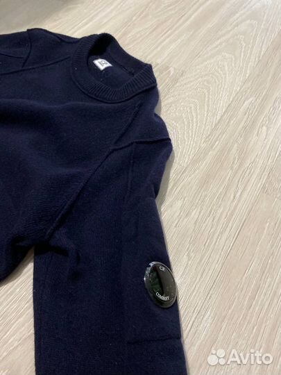 Cp company свитер