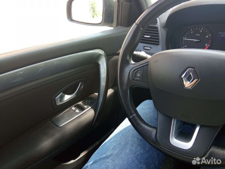 Renault Laguna, 2009