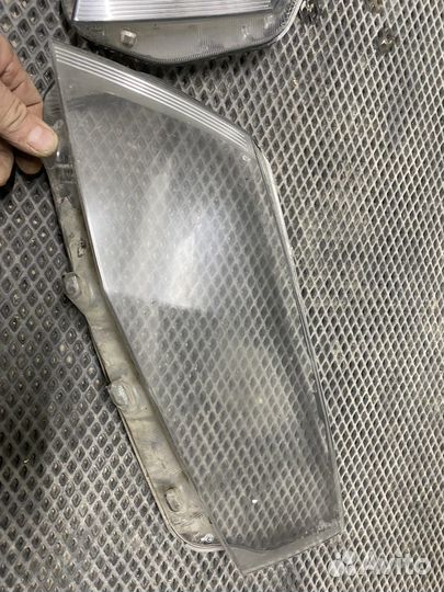 Стекла фар Skoda Octavia a7 ксенон