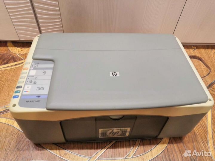 Цветной принтер hp (мфу)