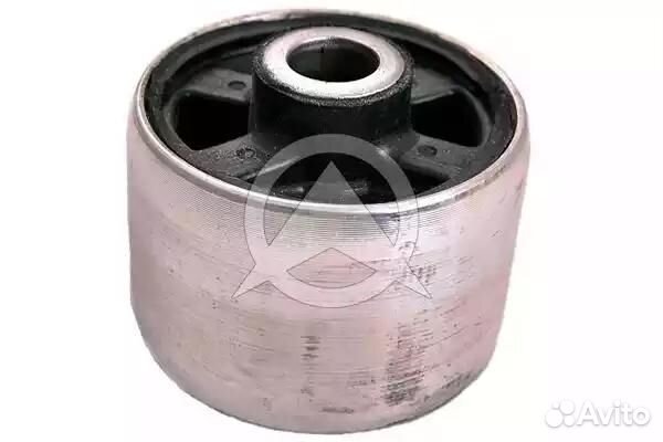 Сайлентблок renault latitude (l70 )